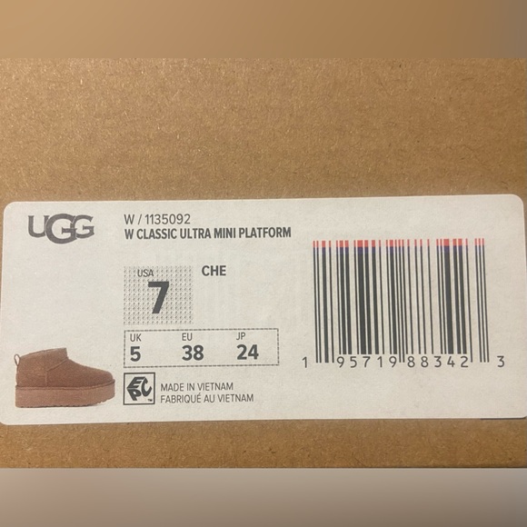 NWOT Classic Ultra Mini Platform Suede Booties - Picture 5 of 6